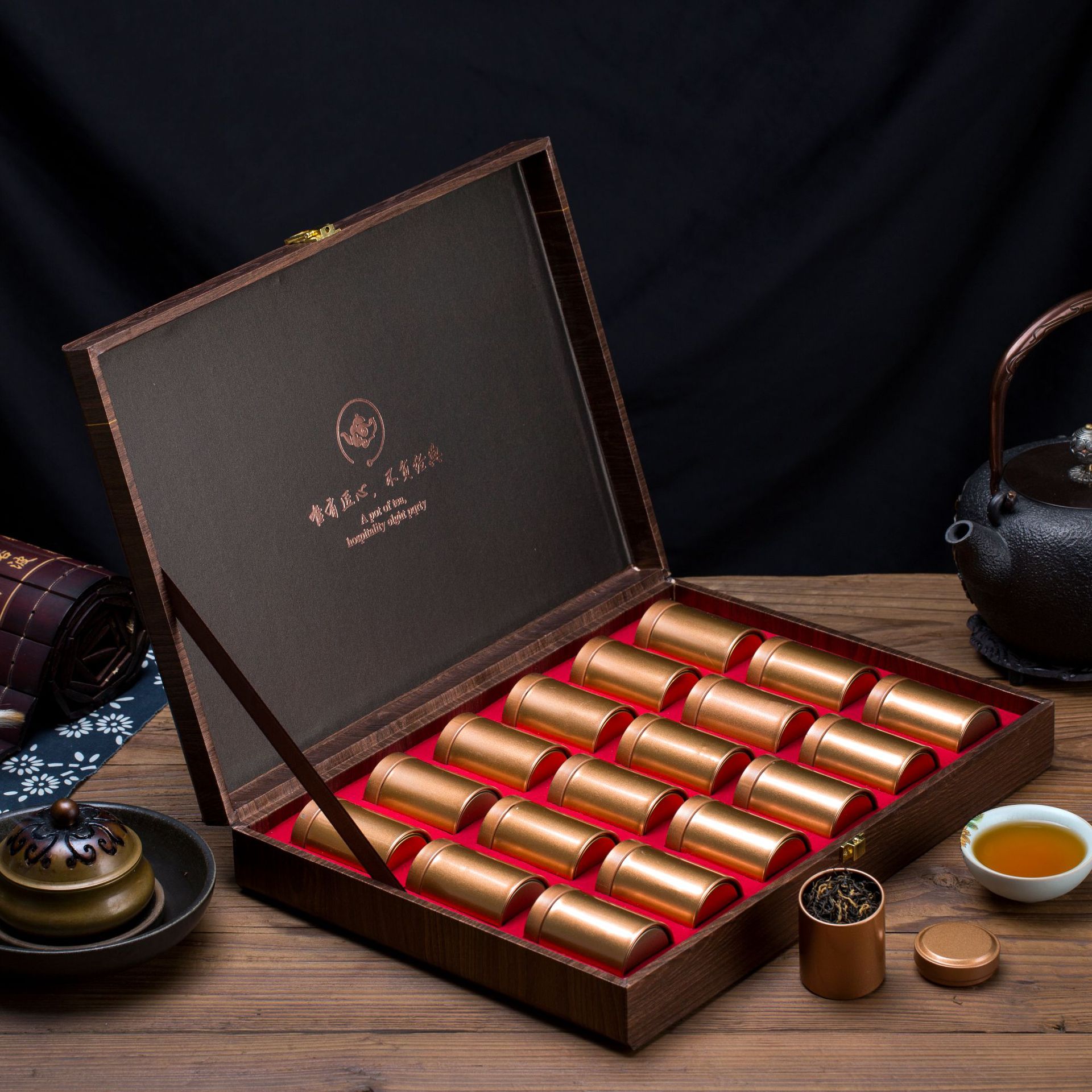 尊享私藏大红袍金骏眉梅小种红茶铁观音18小罐侠茶叶送礼佳品