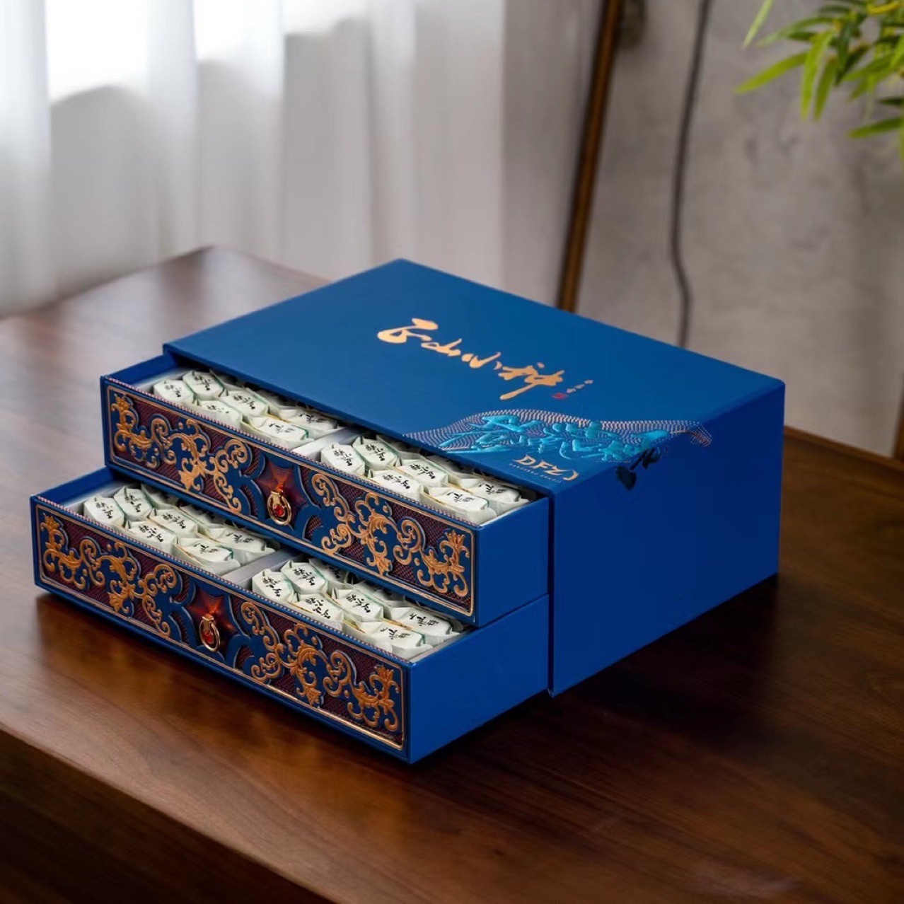 中秋新款福建武夷山茶叶花果香正山小种桐木红茶双层礼盒500克装